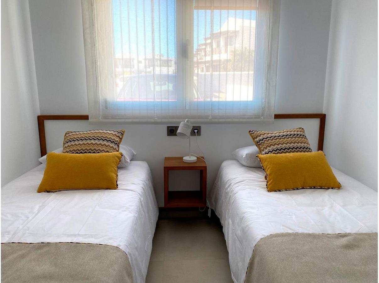 Marina Suites 8 普拉亚布兰卡 外观 照片